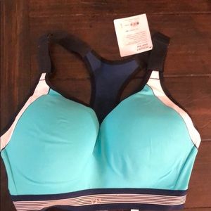 Victoria secret incredible sports bra